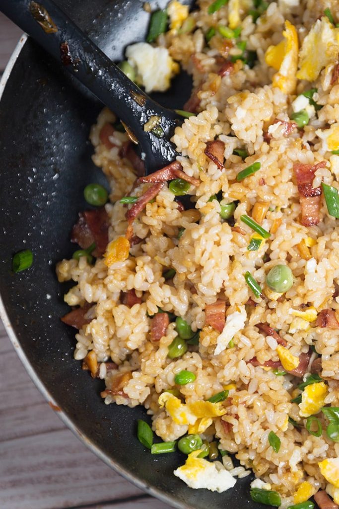How to make bacon and egg fried rice! 